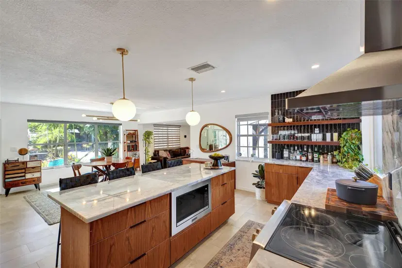 Picture of 317 NW 30Th Ct, Wilton Manors FL 33311