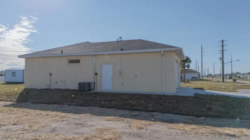 Picture of 216 Kismet Pkwy E, Cape Coral FL 33909