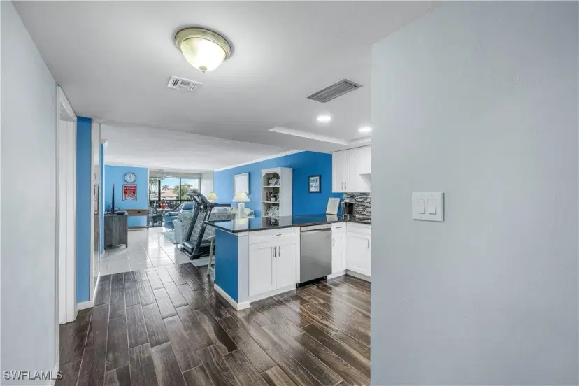 Picture of 4260 SE 20Th Pl 206, Cape Coral FL 33904
