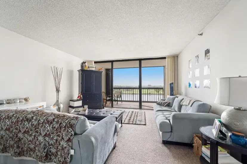Picture of 356 Golfview Road 505, North Palm Beach FL 33408