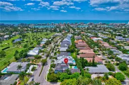 Picture of 725 Harbour Dr, Naples, FL 34103