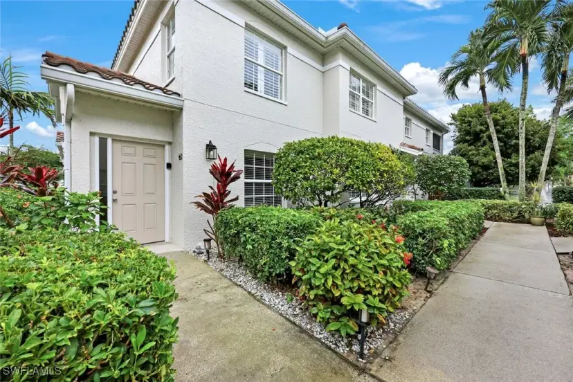 Picture of 6914 Satinleaf Rd N 204, Naples FL 34109