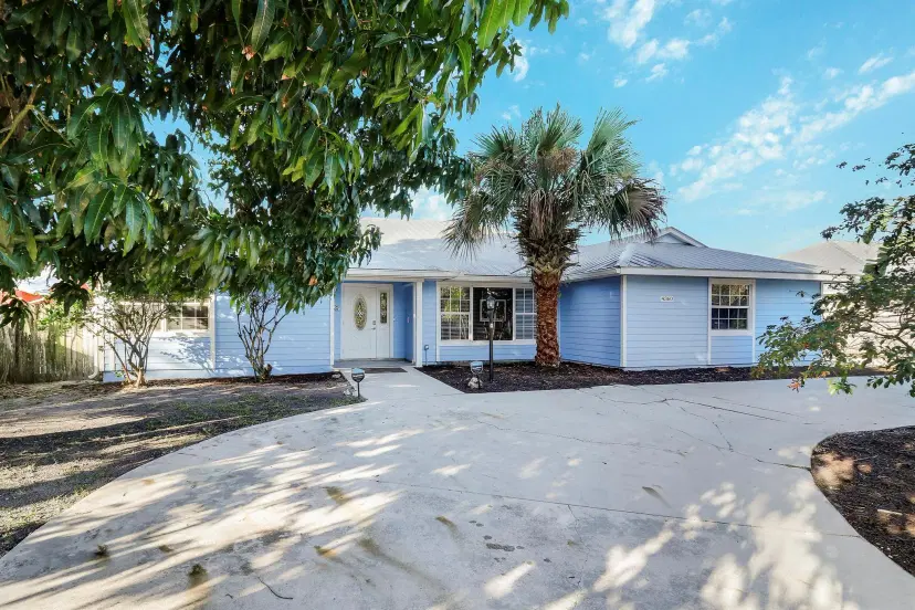 Picture of 4360 SE Kubin Avenue, Stuart FL 34997