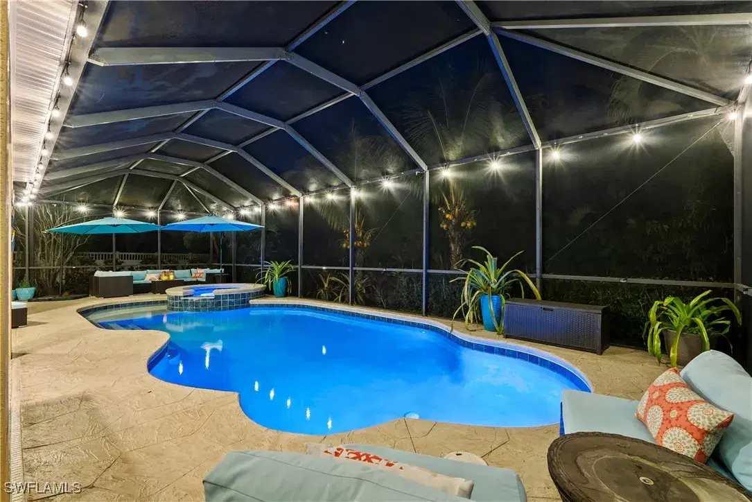 Picture of 301 Spider Lily Ln, Naples, FL 34119