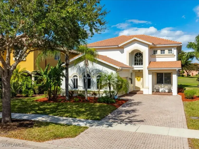 Picture of 1646 Birdie Dr, Naples FL 34120