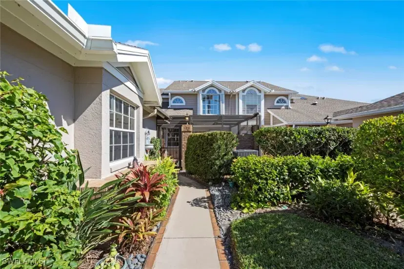 Picture of 19631 Lost Creek Dr, Estero FL 33967