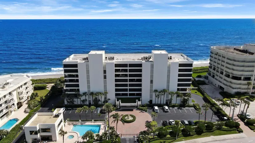 Picture of 19900 Beach 401 Road 401, Jupiter FL 33469