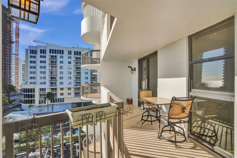 Picture of 1361 S Ocean Blvd 604, Pompano Beach FL 33062
