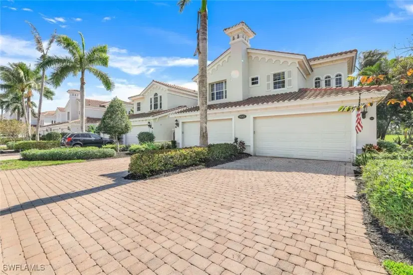 Picture of 9062 Cascada Way 102, Naples FL 34114