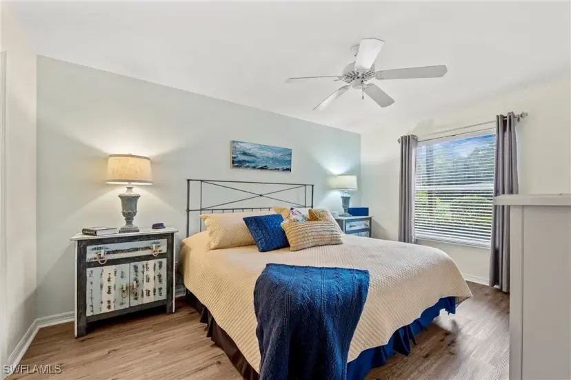 Picture of 225 Robin Hood Cir 103, Naples FL 34104