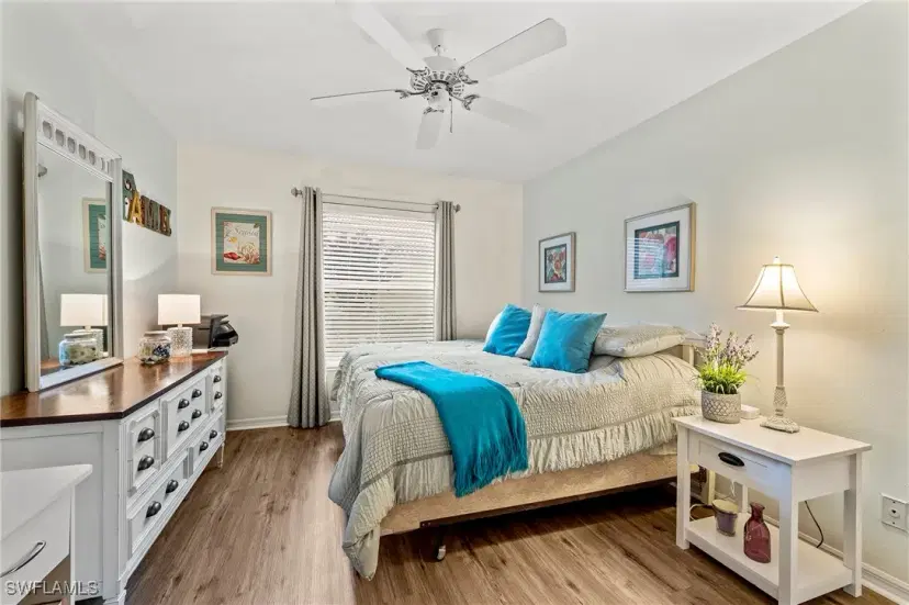 Picture of 225 Robin Hood Cir 103, Naples FL 34104