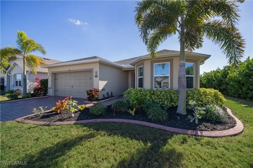 Picture of 2714 Merida Ln, Cape Coral FL 33909