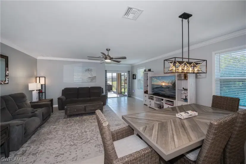 Picture of 2714 Merida Ln, Cape Coral FL 33909