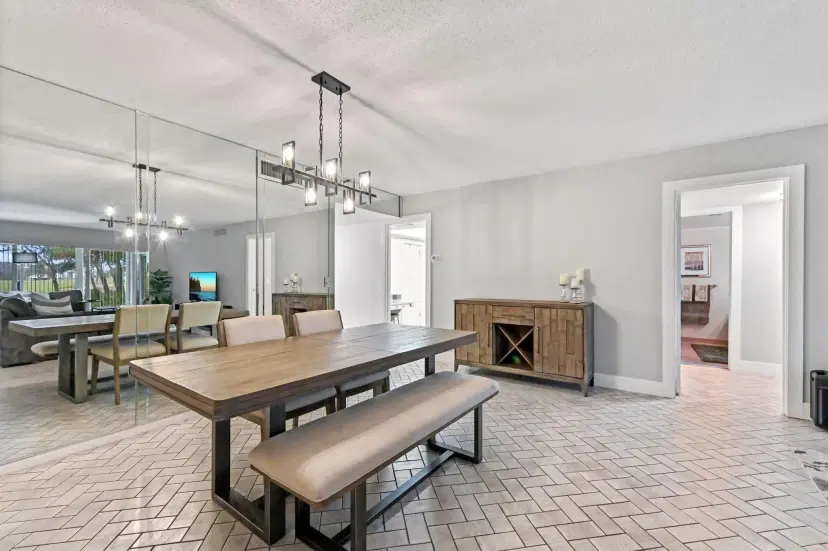 Picture of 4500 Gefion Court 106, Lake Worth FL 33467