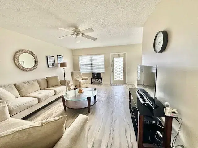 Picture of 207 Brighton E, Boca Raton FL 33434
