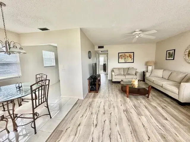 Picture of 207 Brighton E, Boca Raton FL 33434