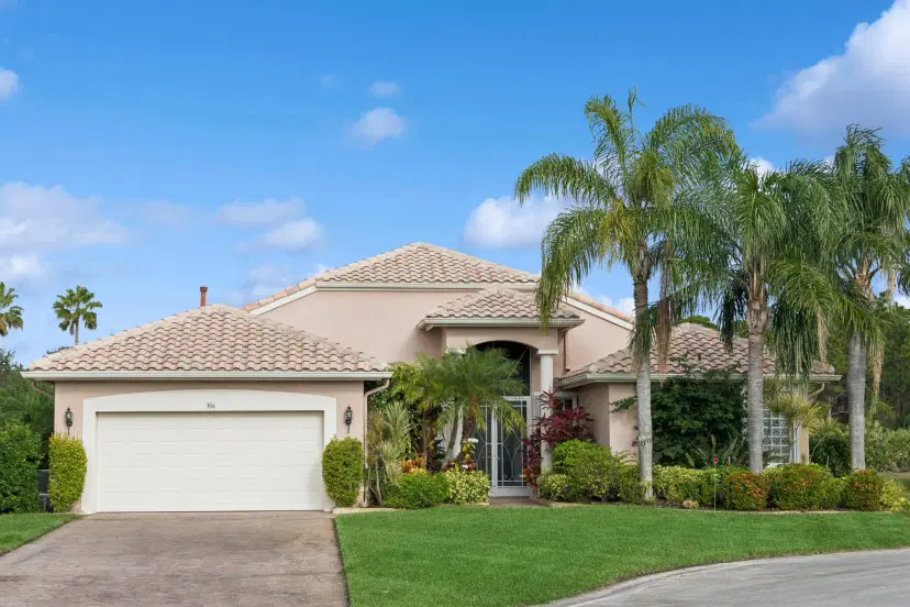 Picture of 306 NW Bayside Court, Port St Lucie FL 34986