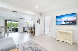 Picture of 1280 Barbizon Ln, Naples, FL 34104