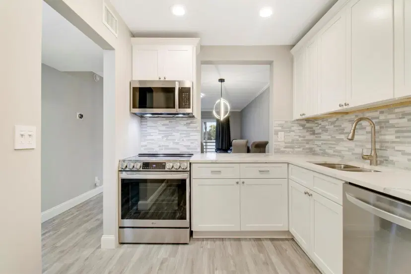Picture of 118 Lake Constance Drive, West Palm Beach FL 33411