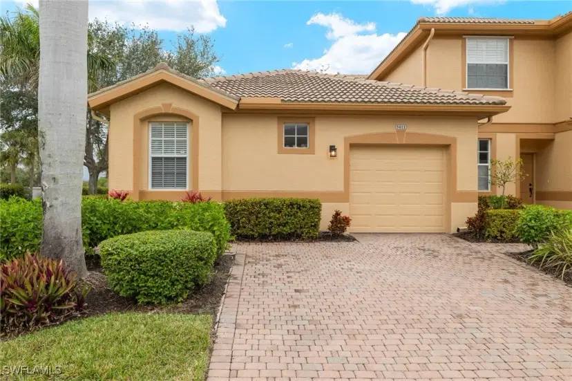 Picture of 7871 Lake Sawgrass Loop 5411, Fort Myers FL 33907