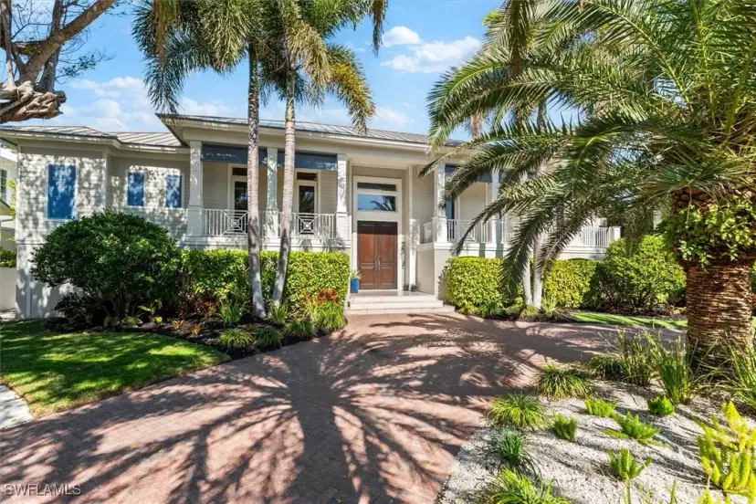 Picture of 173 9Th Ave S, Naples FL 34102