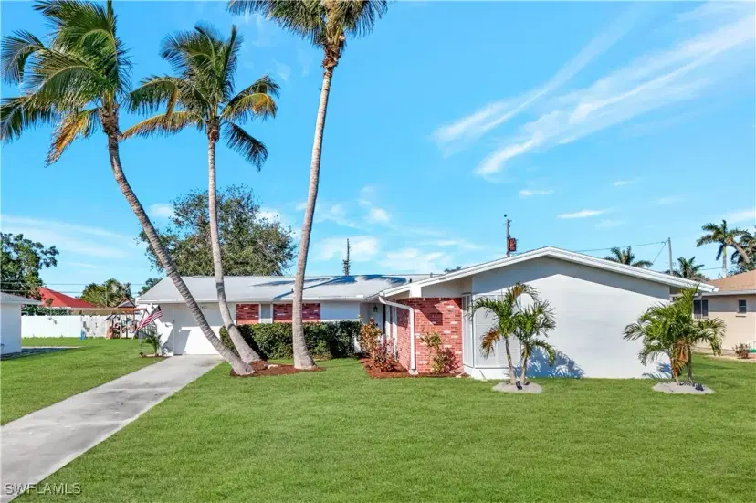 Picture of 1421 SE 34Th Ter, Cape Coral FL 33904