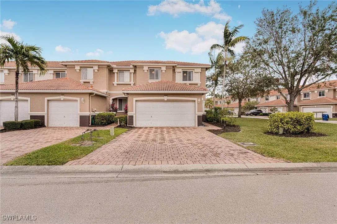 Picture of 9844 Roundstone Cir, Fort Myers, FL 33967