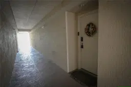 Picture of 2721 Ocean Club Blvd 303, Hollywood, FL 33019