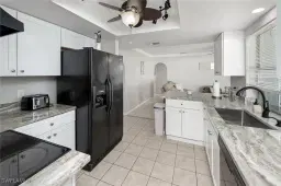 Picture of 924 SE 15Th Ter, Cape Coral, FL 33990