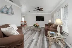 Picture of 924 SE 15Th Ter, Cape Coral, FL 33990