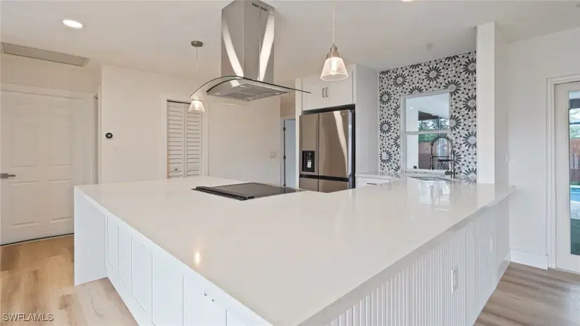 Picture of 1393 White Cedar Ln, North Fort Myers FL 33917