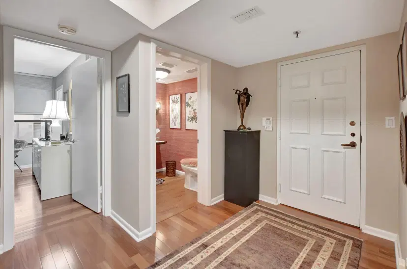 Picture of 7568 Regency Lake Drive 502, Boca Raton FL 33433