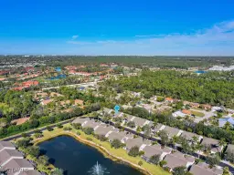 Picture of 6188 Mandalay Cir 4, Naples, FL 34112