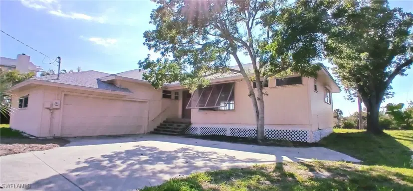 Picture of 713 Rabbit Rd, Sanibel FL 33957