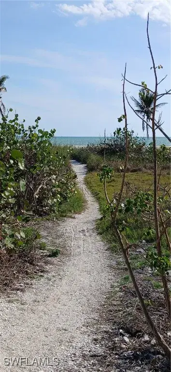 Picture of 713 Rabbit Rd, Sanibel FL 33957