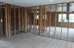 Picture of 713 Rabbit Rd, Sanibel, FL 33957