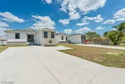 Picture of 11681 Pawley Ave, Bonita Springs, FL 34135