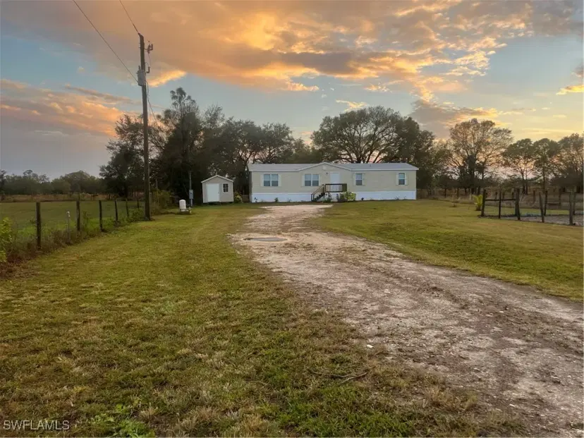 Picture of 1105 Evans Rd, Labelle FL 33935