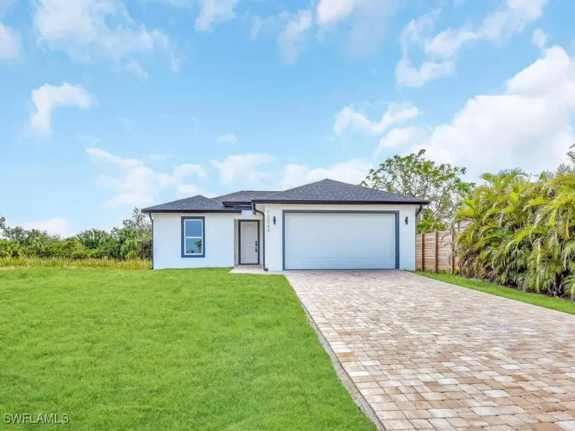 Picture of 12069 Gretchen Ave, Port Charlotte FL 33981