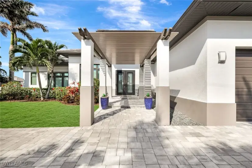 Picture of 1135 Lorraine Ct, Cape Coral FL 33904