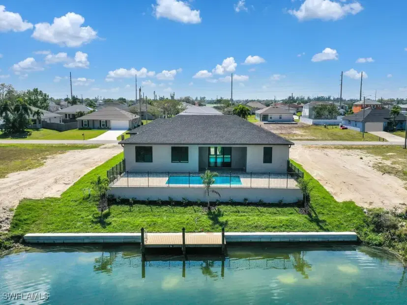 Picture of 109 NE 25Th St, Cape Coral FL 33909
