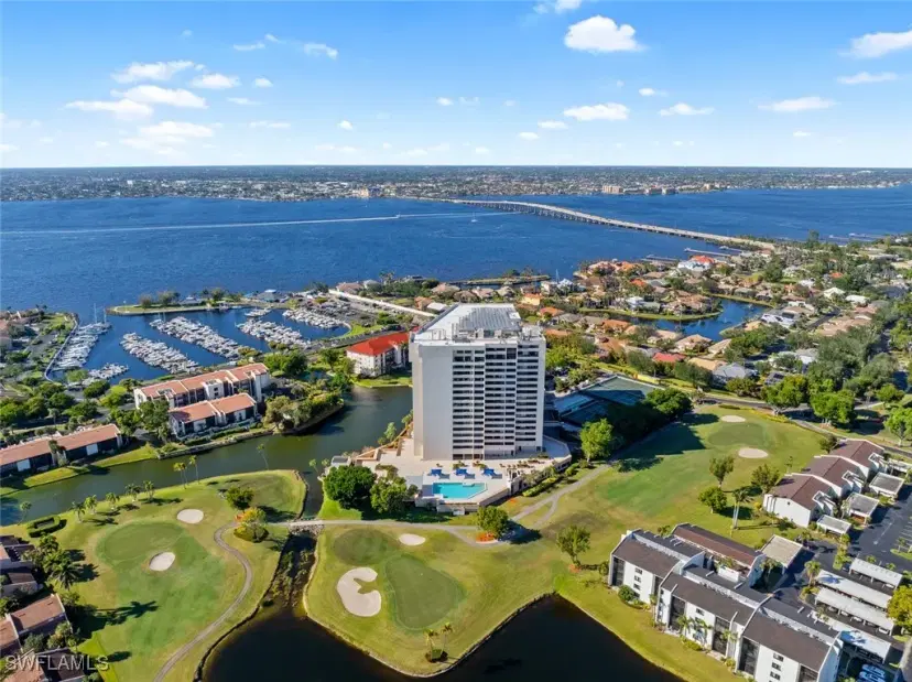 Picture of 5260 S Landings Dr 304, Fort Myers FL 33919