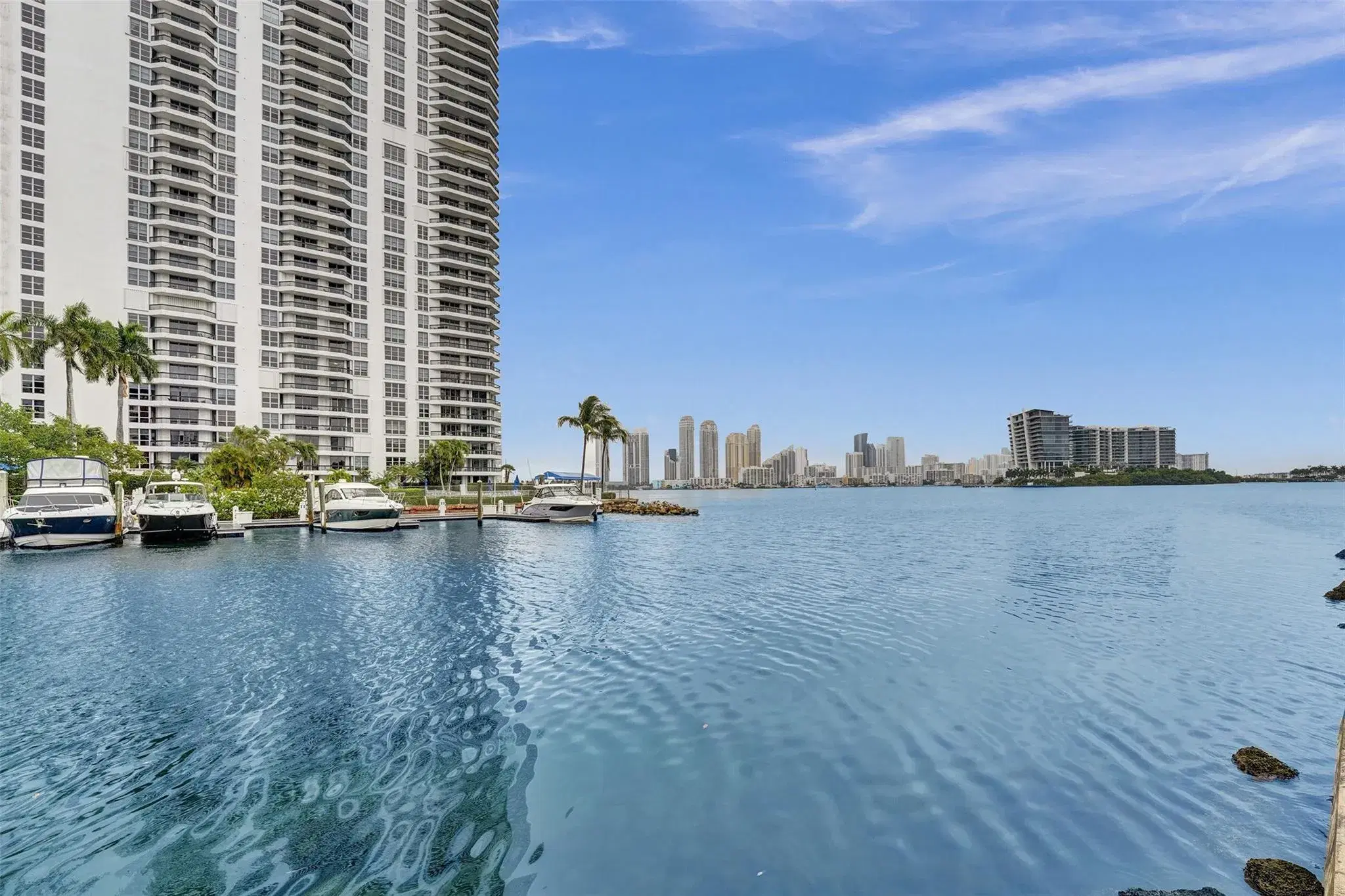 Picture of 3440 NE 192Nd St 5B, Aventura, FL 33180