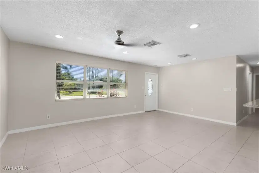 Picture of 1141 S Alhambra Cir, Naples FL 34103