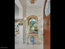Picture of 909 10Th Ave S, Naples, FL 34102