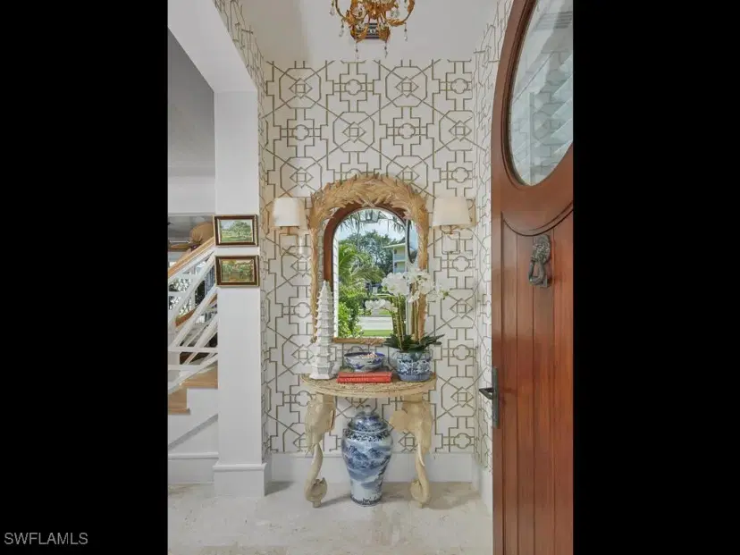 Picture of 909 10Th Ave S, Naples FL 34102