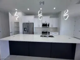 Picture of 106 NW 13Th Ave, Cape Coral, FL 33993