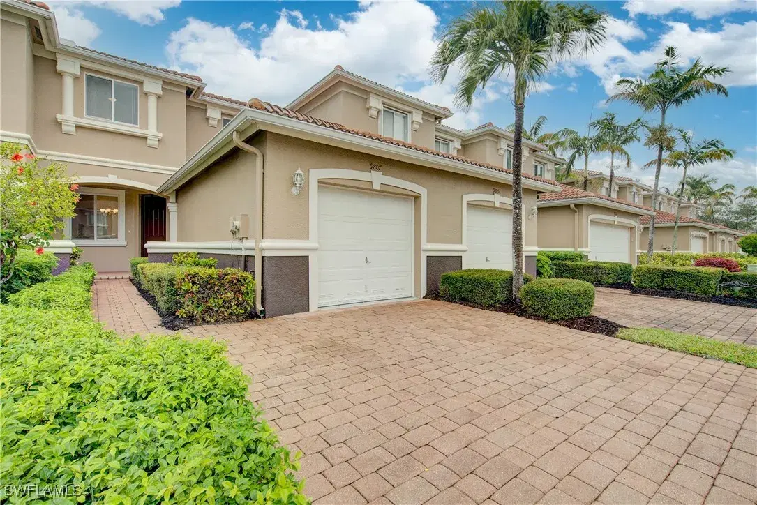 Picture of 9807 Roundstone Cir, Fort Myers, FL 33967