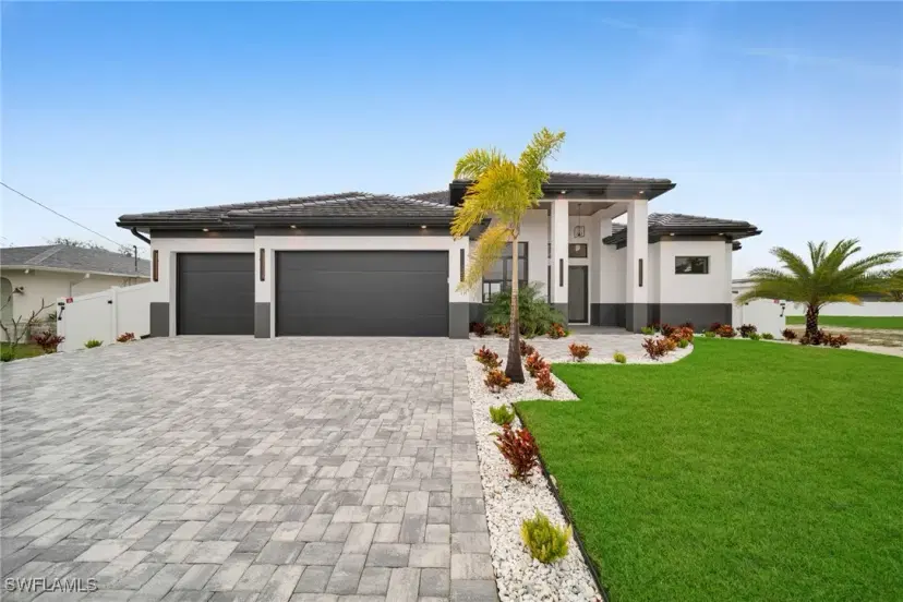 Picture of 10 SW 33Rd Ave, Cape Coral FL 33991