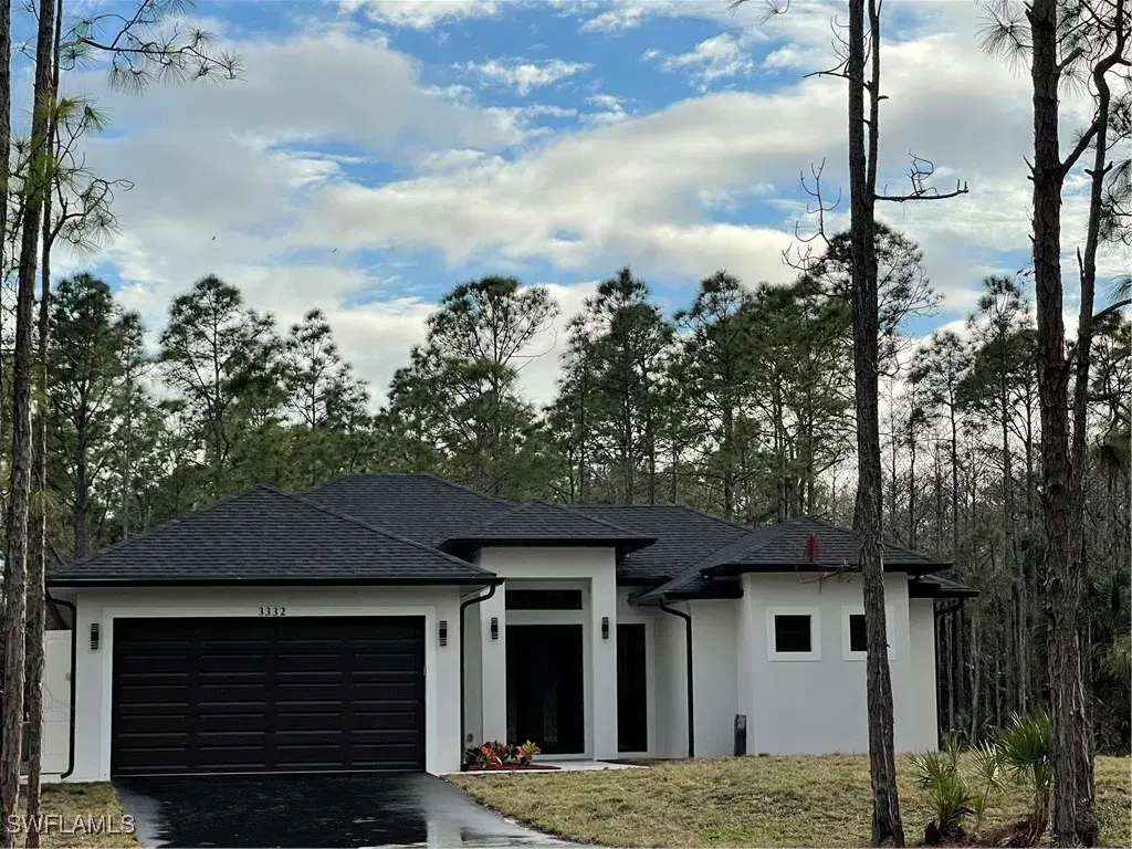 Picture of 3332 27Th Ave Ne, Naples, FL 34120